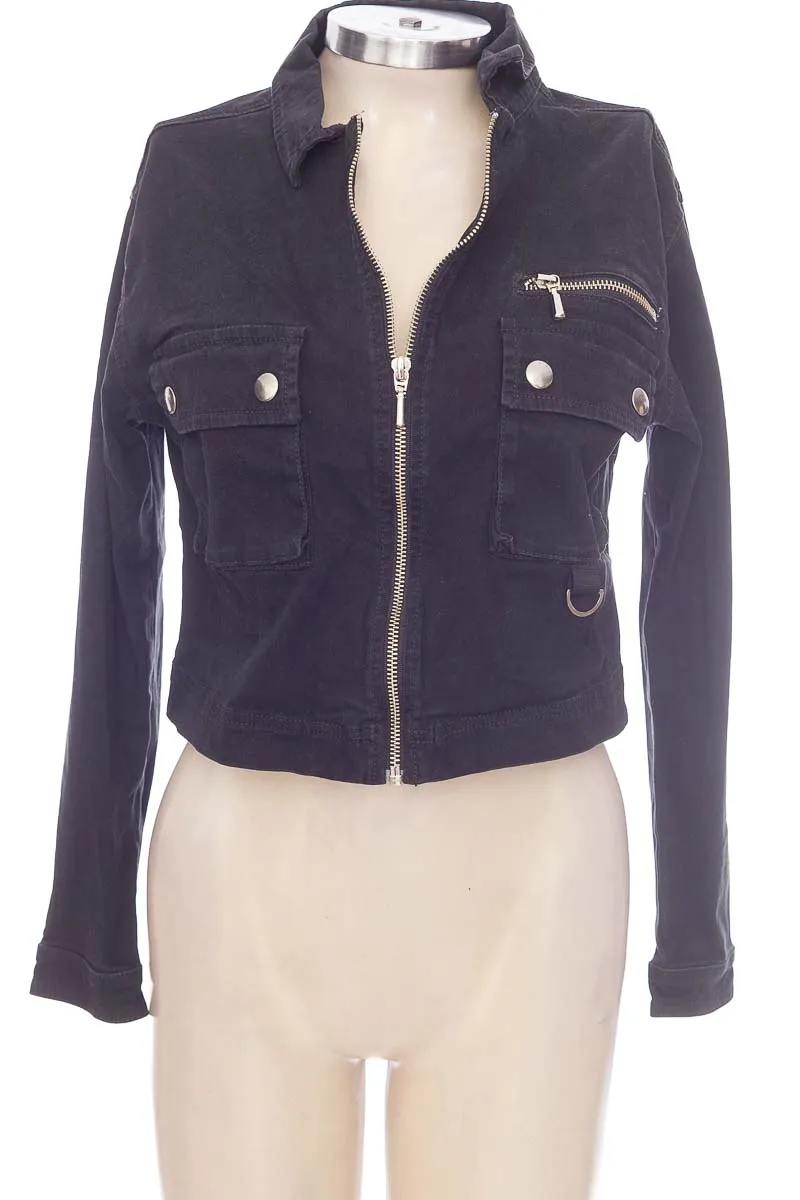 CHAQUETA / ABRIGO COLOR NEGRO  PILATOS